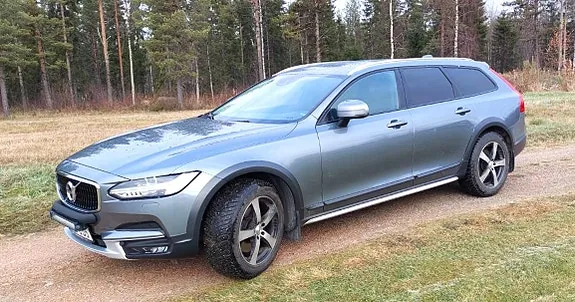 Volvo V90 Cross Country