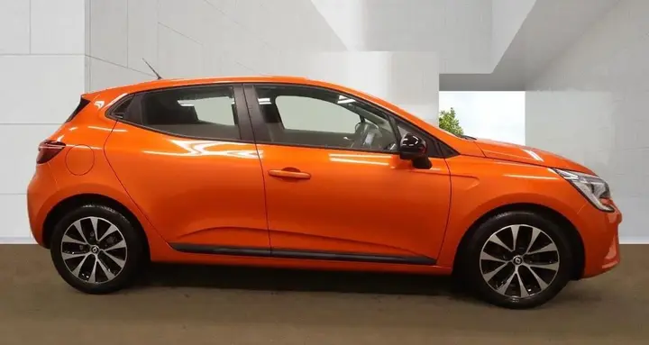 Renault Clio 2022 photo 4