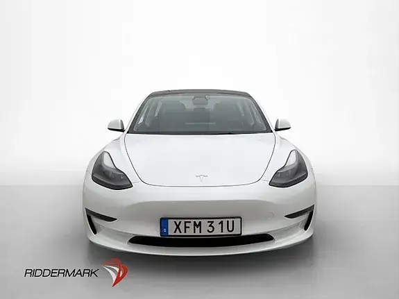 Tesla Model 3 2023 photo 2