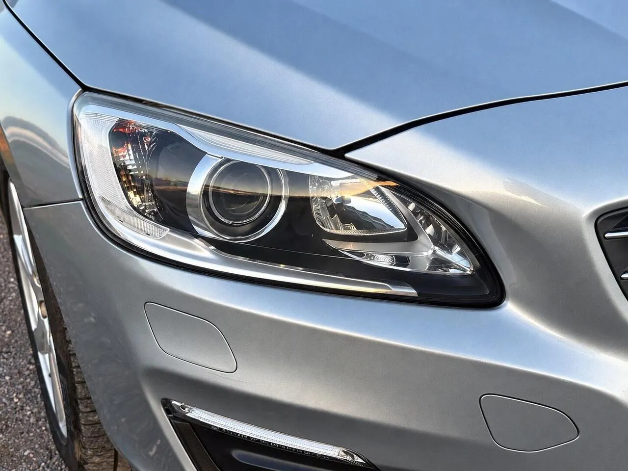 Volvo V60 2015 photo 3