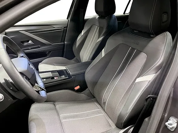 Opel Astra 2024 photo 4