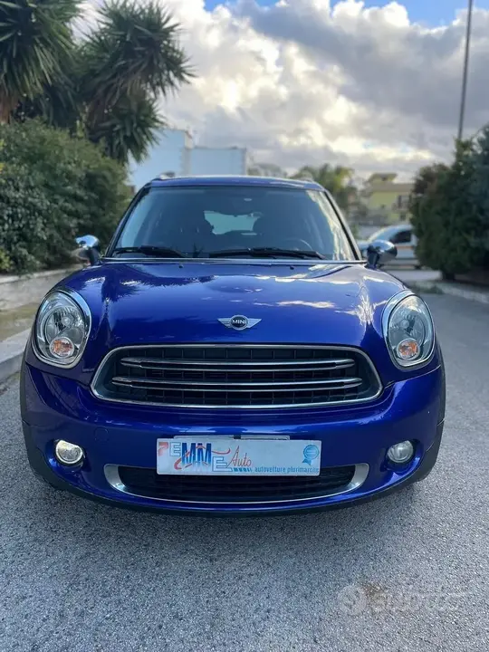 Mini Countryman 2016 photo 2