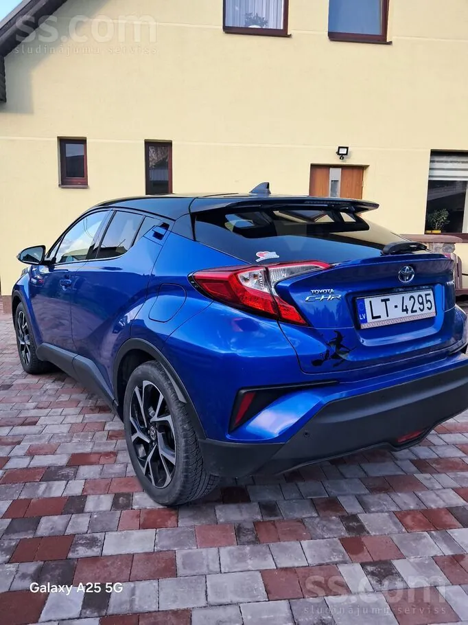 Toyota C-Hr 2018 photo 5
