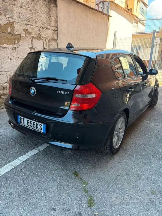 BMW 118D 2008 photo 5