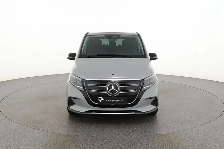 Mercedes-Benz Eqv 2025 photo 3