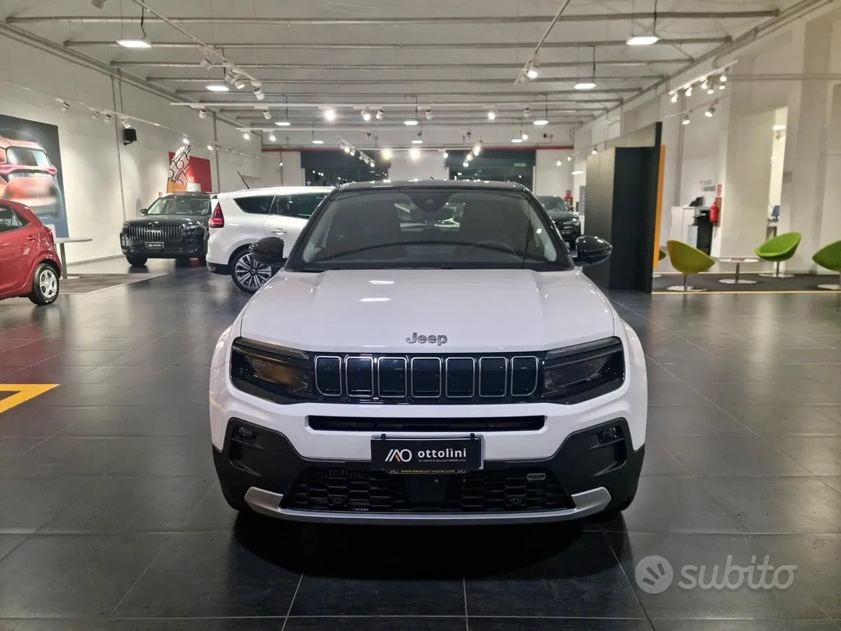 Jeep Avenger Summit 2024 photo 2