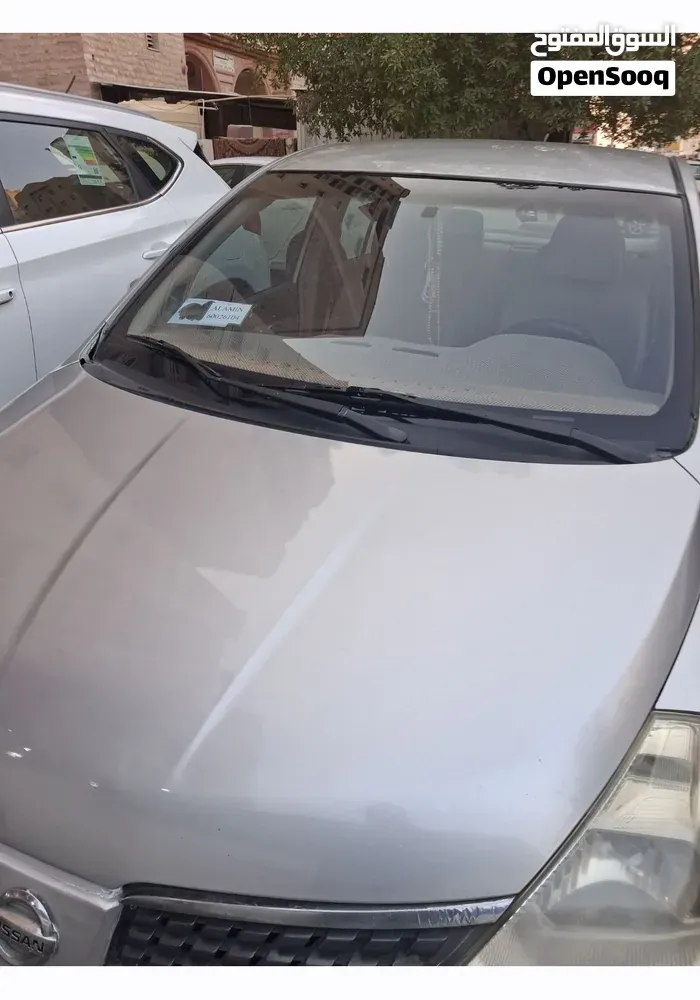 Nissan Tiida 2008 photo 3