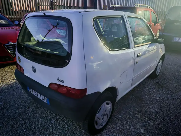 Fiat 600 2006 photo 3