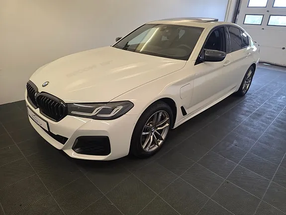 BMW 530E 2021 photo 4