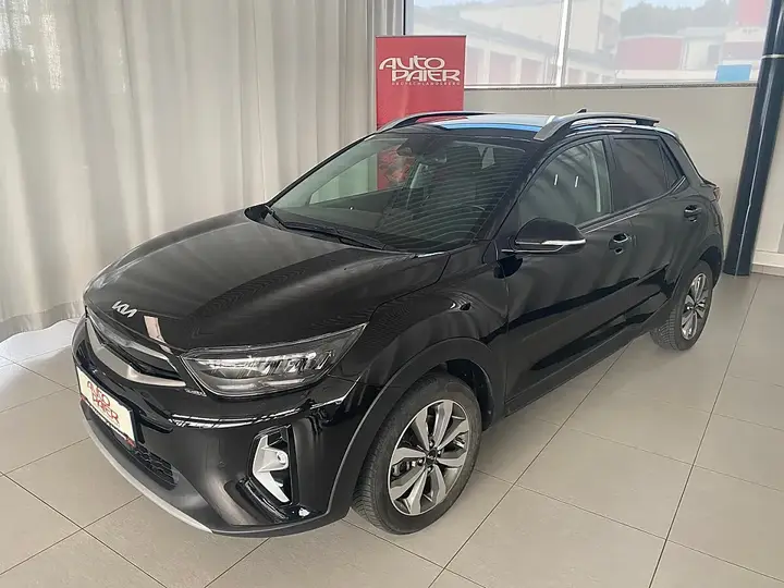 Kia Stonic 2024 photo 2