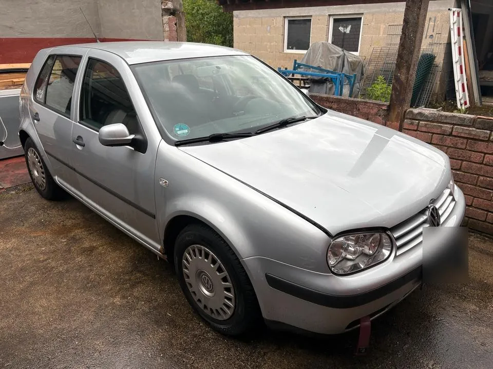Volkswagen Golf 4