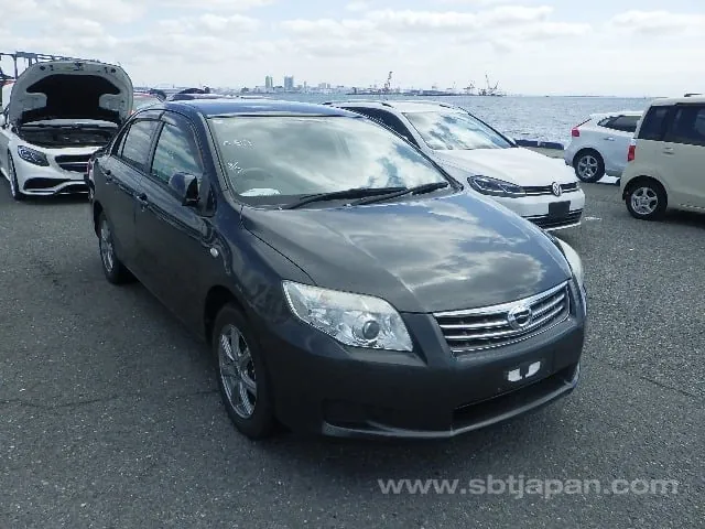 Toyota Corolla Axio X