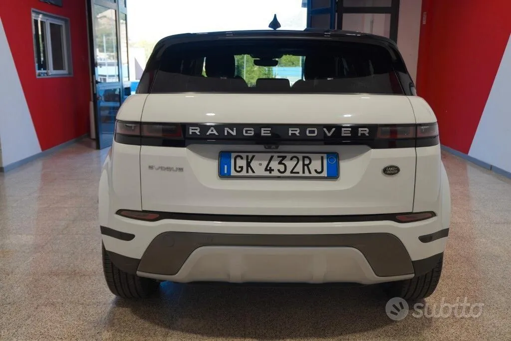 Land Rover Range Rover Evoque 2022 photo 5