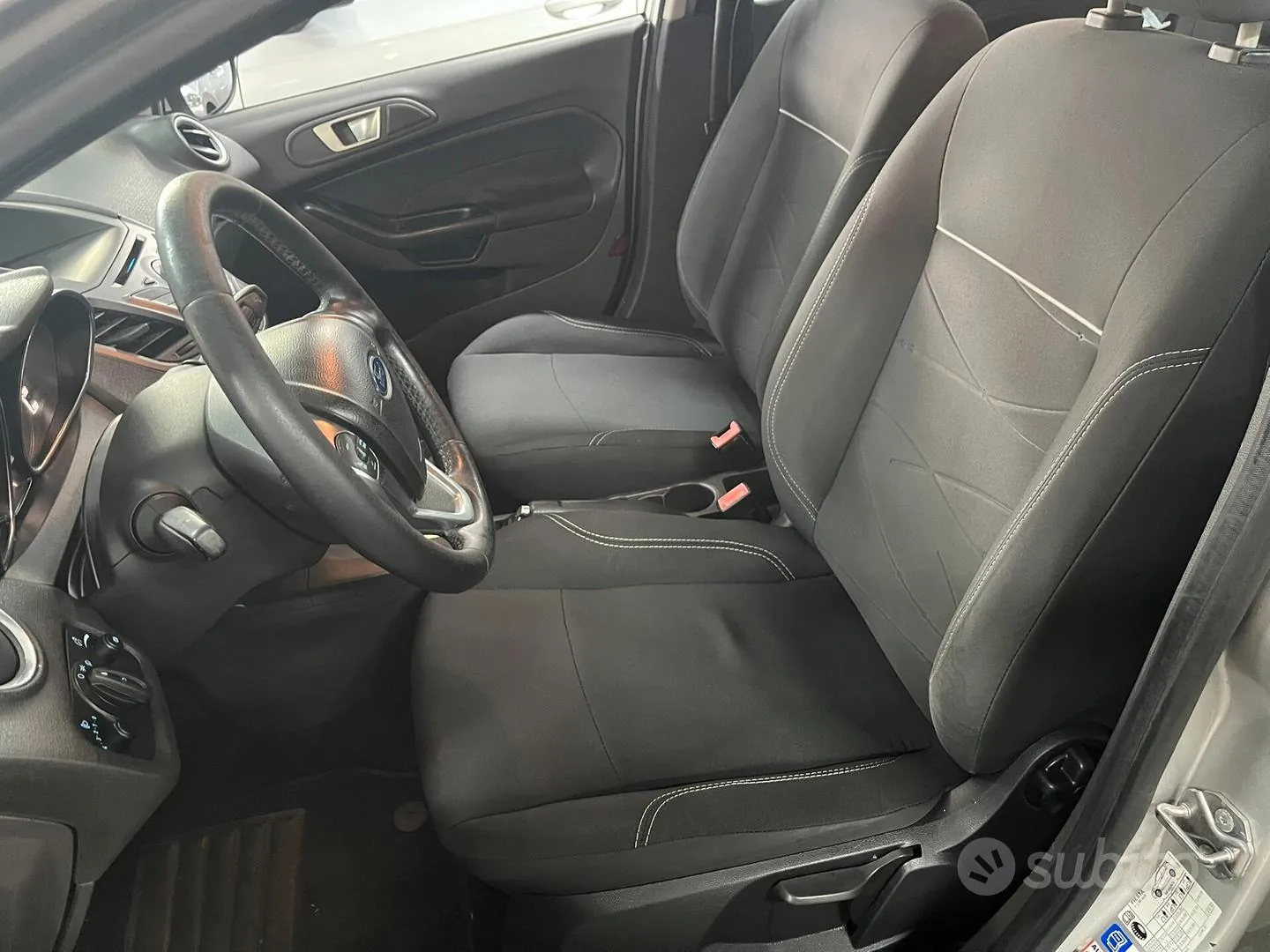 Ford Fiesta 2014 photo 5