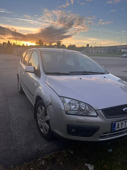 Ford Focus 2006 photo 2