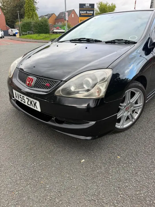 Honda Civic 2005 photo 2