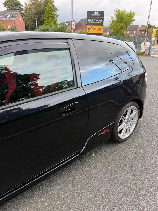 Honda Civic 2005 photo 5