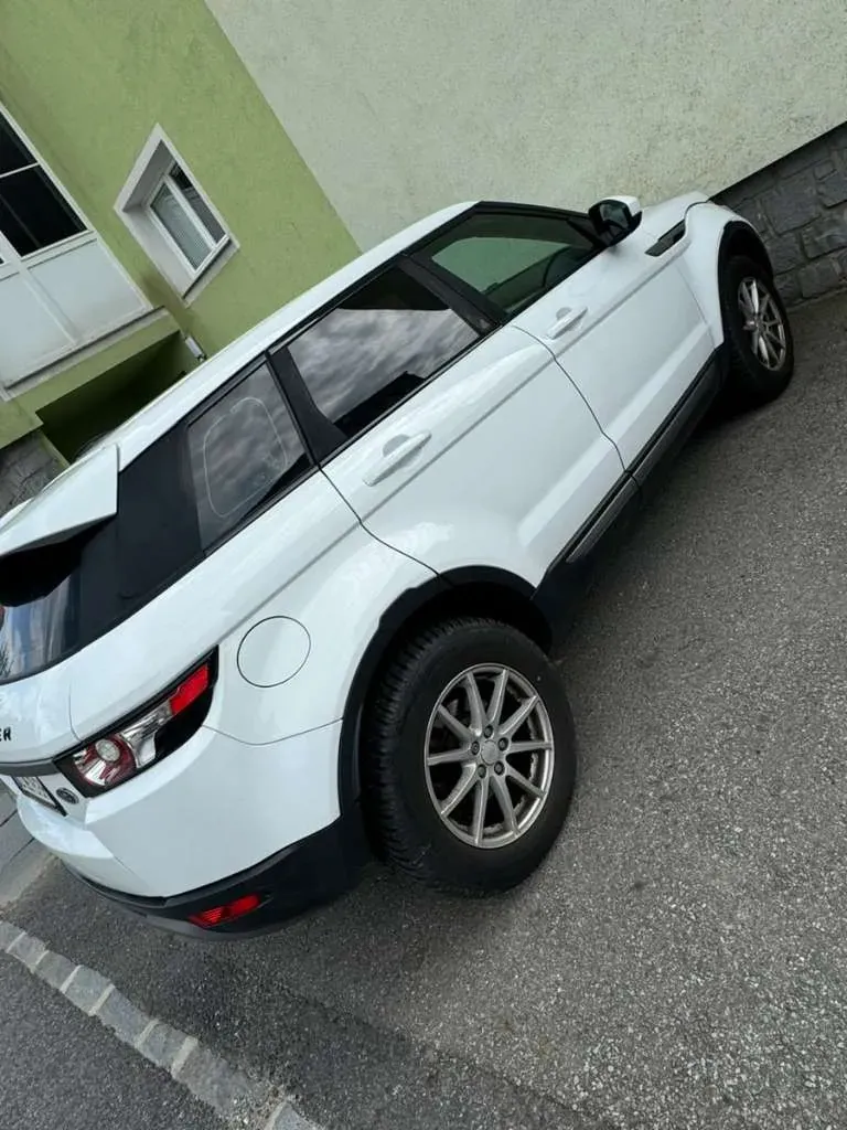 Land Rover Range Rover Evoque 2014 photo 3