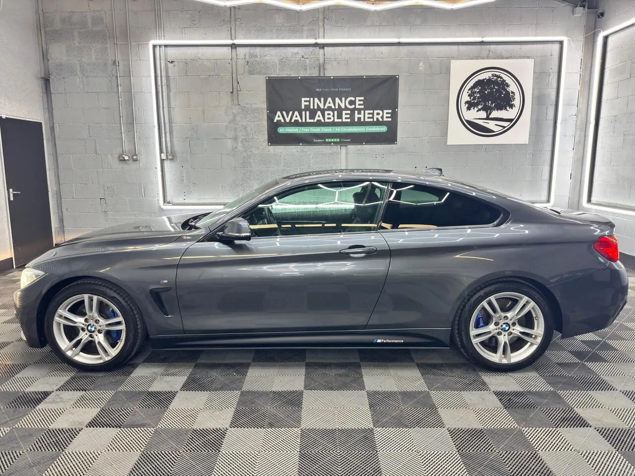 BMW 4 Series 2015 photo 2