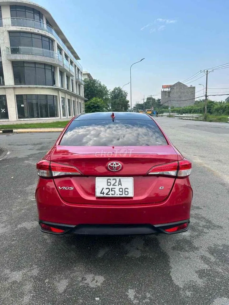 Toyota Vios 2024 photo 4