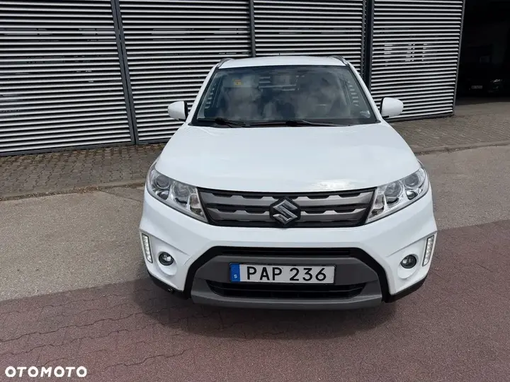 Suzuki Vitara 2015 photo 2