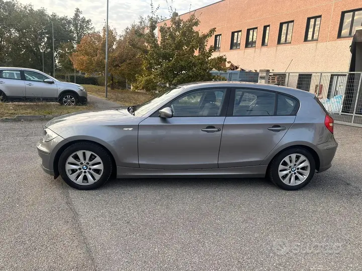 BMW 118D 2008 photo 5