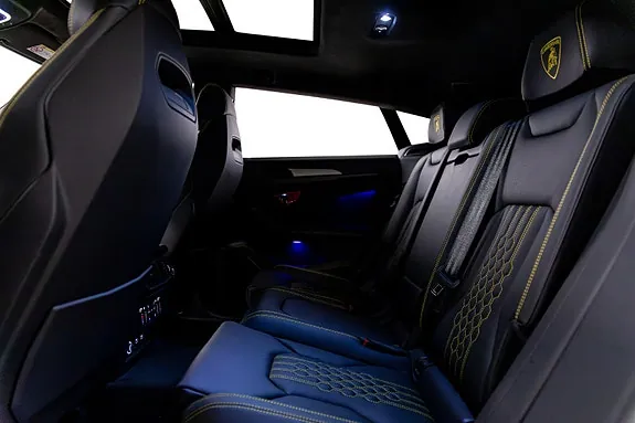 Lamborghini Urus 2026 photo 5