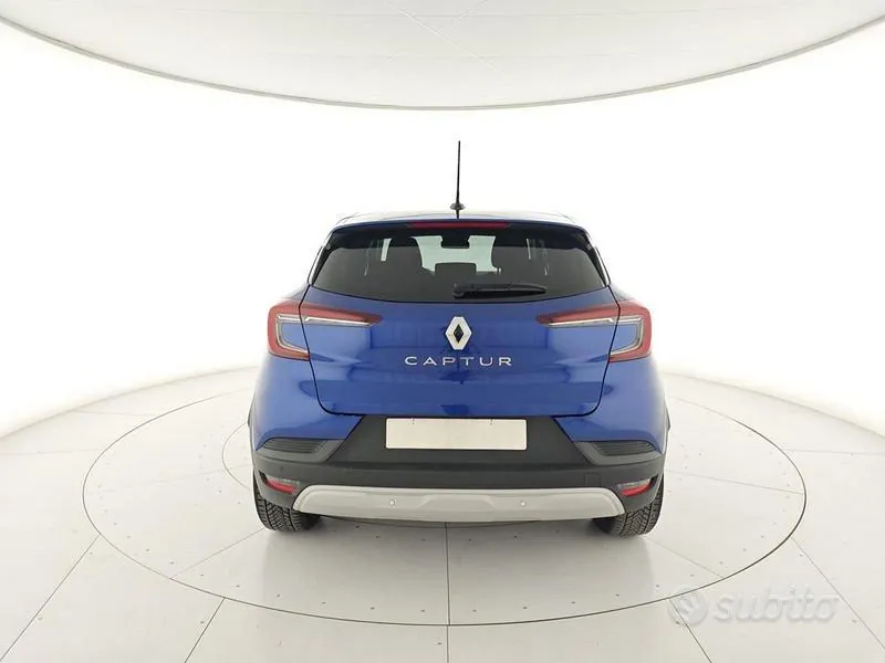 Renault Captur 2024 photo 4
