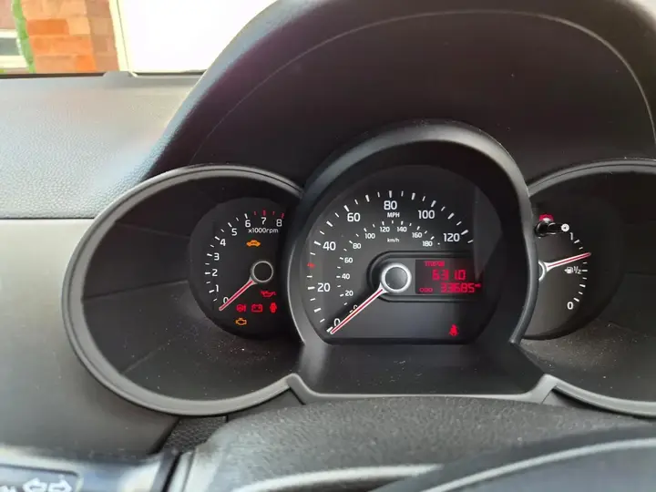 Kia Picanto 2013 photo 3