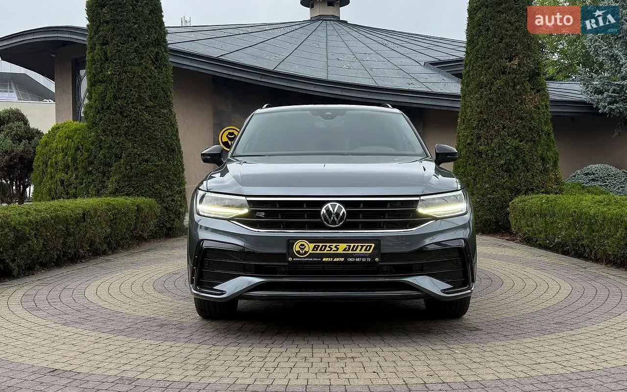 Volkswagen Tiguan 2022 photo 2