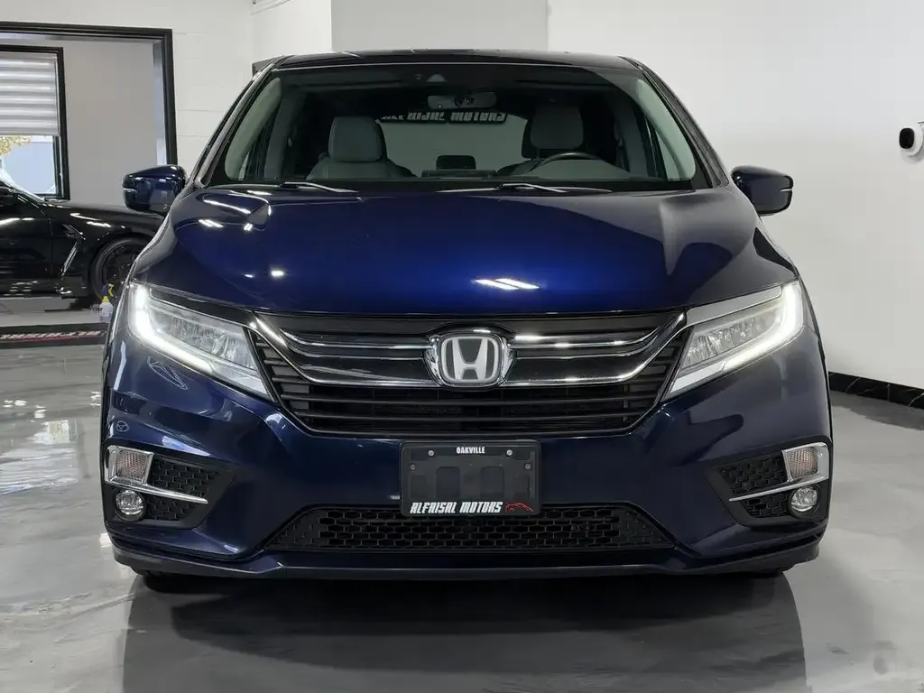 Honda Odyssey 2018 photo 2