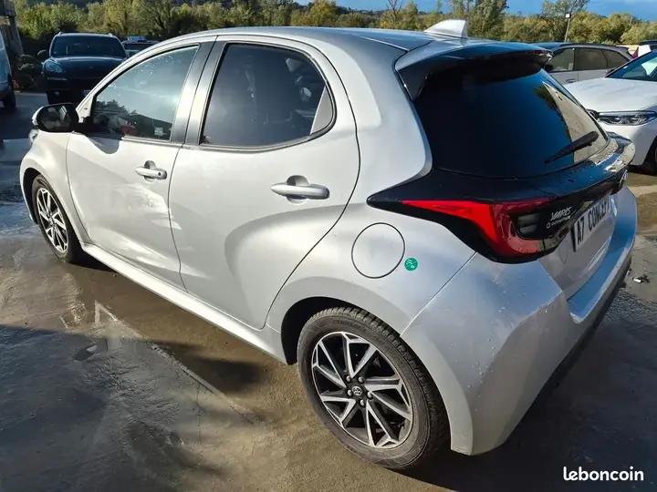 Toyota Yaris 2021 photo 3