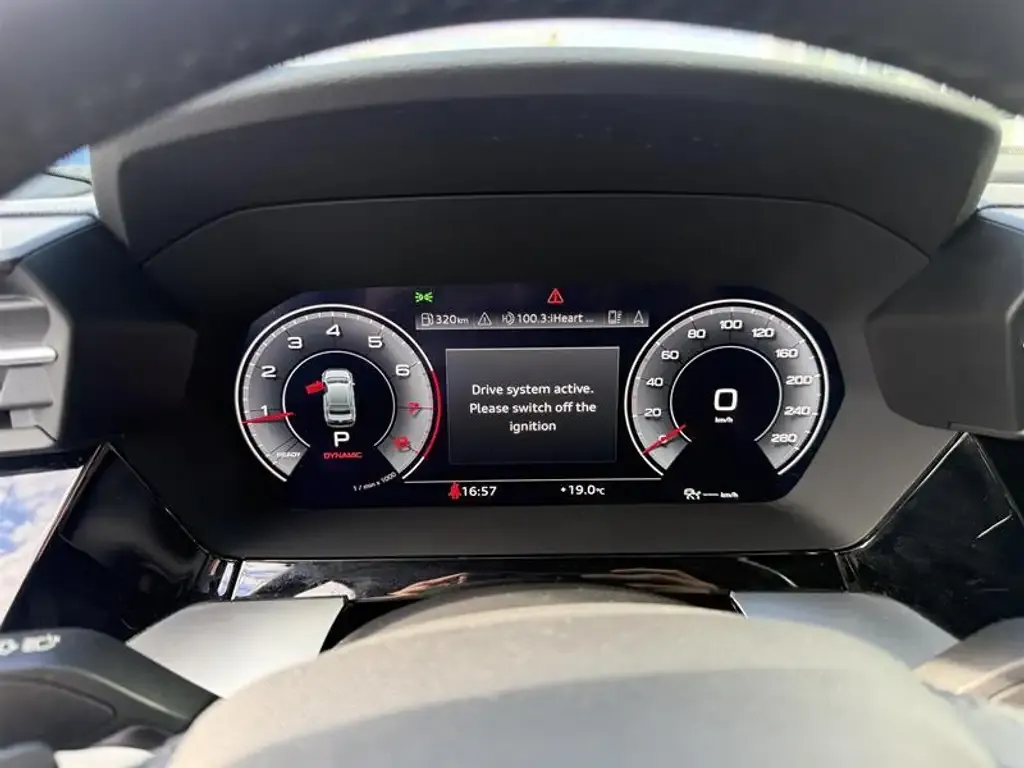Audi A3 2022 photo 2
