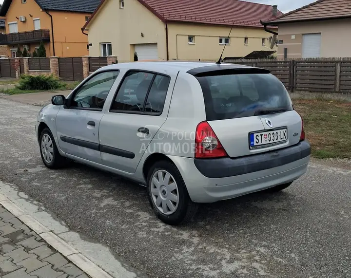 Renault Clio 2003 photo 4