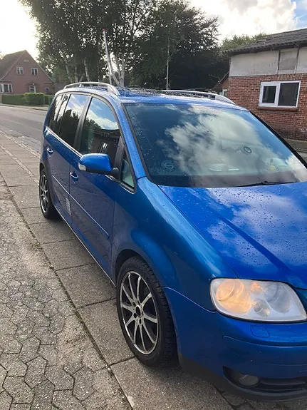 Volkswagen Touran 2007 photo 3