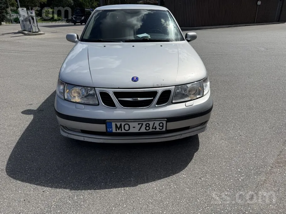Saab 9-5 2003 photo 2