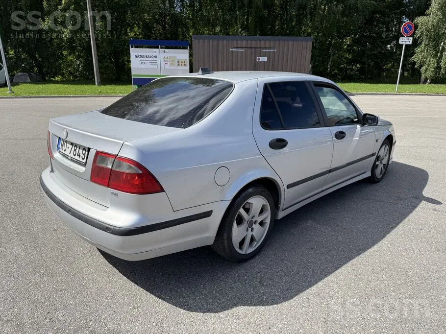 Saab 9-5 2003 photo 5