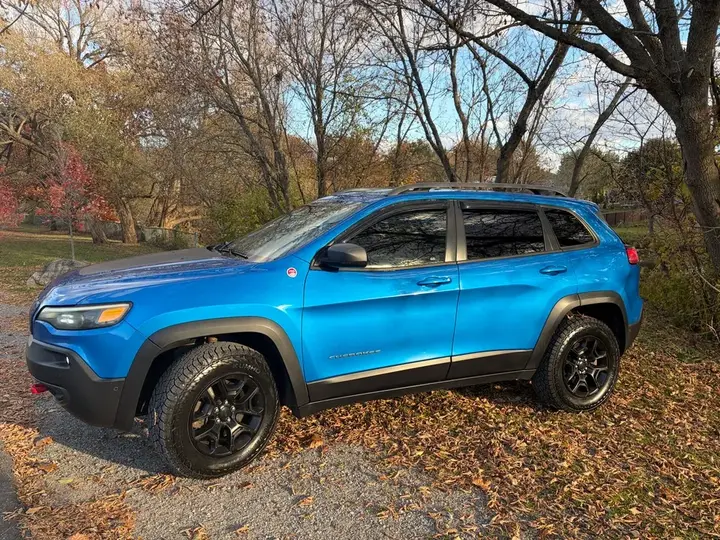 Jeep Cherokee 2019 photo 4