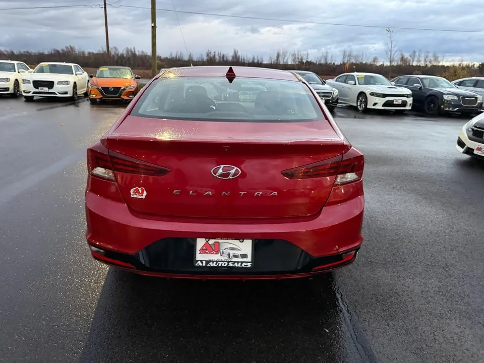 Hyundai Elantra 2019 photo 5