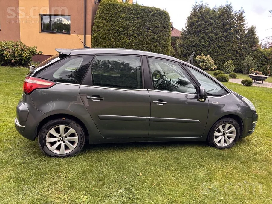 Citroen C4 Picasso 2013 photo 4