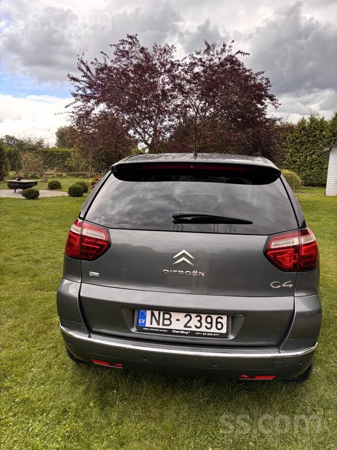 Citroen C4 Picasso 2013 photo 5