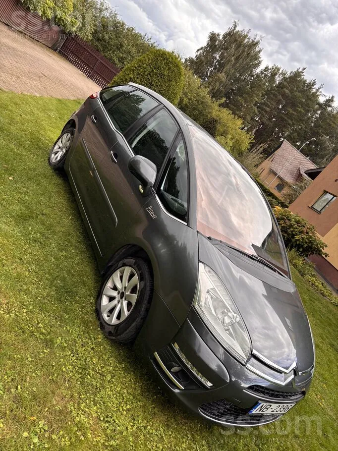 Citroen C4 Picasso 2013 photo 2