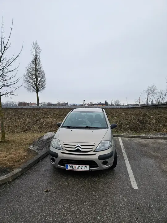 Citroen C3 2006 photo 2