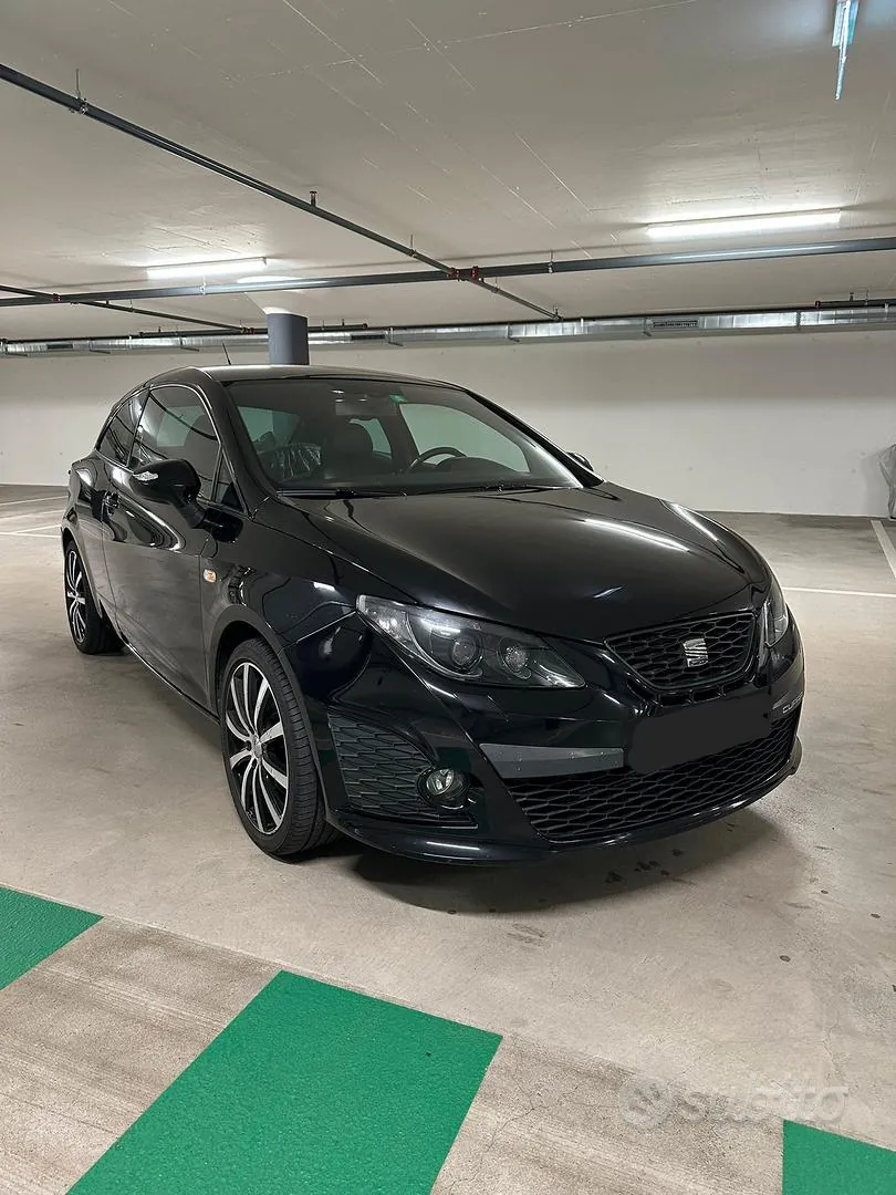 Seat Ibiza 2012 photo 2