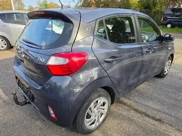Hyundai I10 2022 photo 3