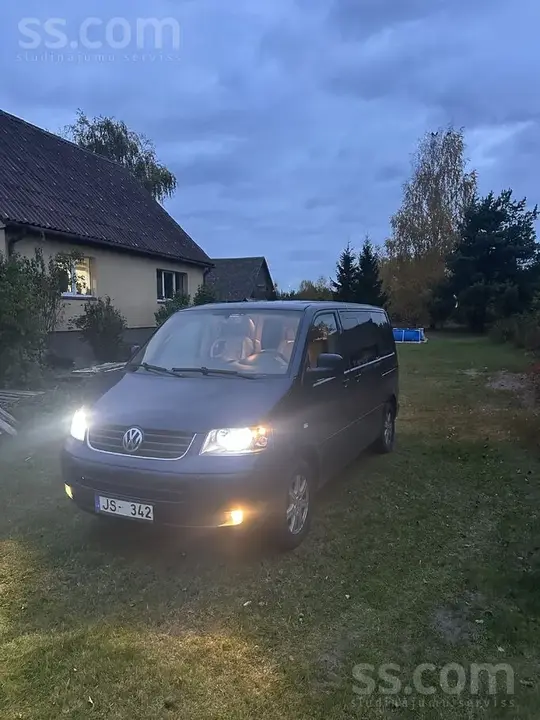 Volkswagen Multivan