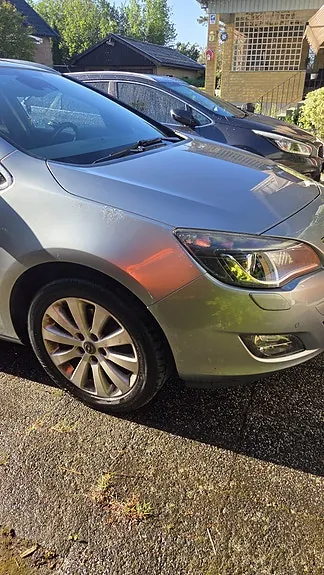 Opel Astra 2012 photo 3