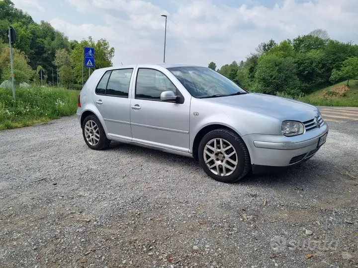 Volkswagen Golf 2002 photo 3