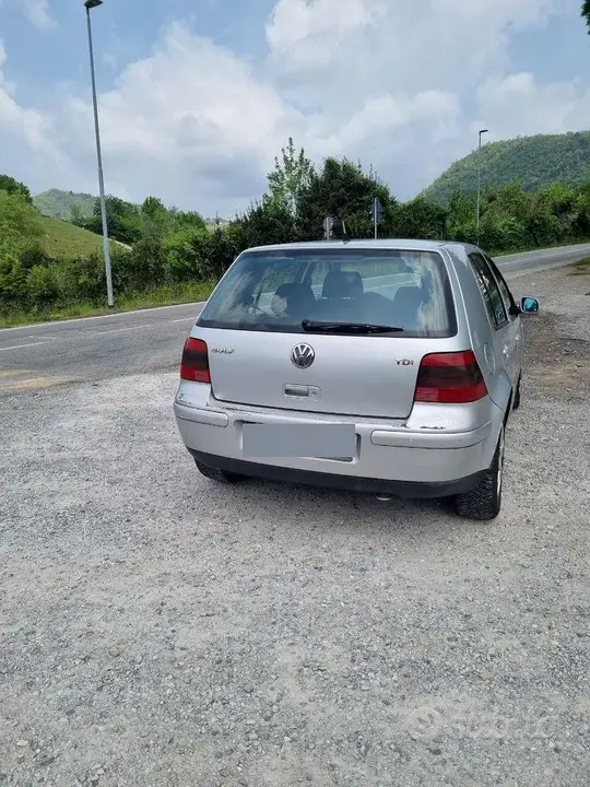Volkswagen Golf 2002 photo 4