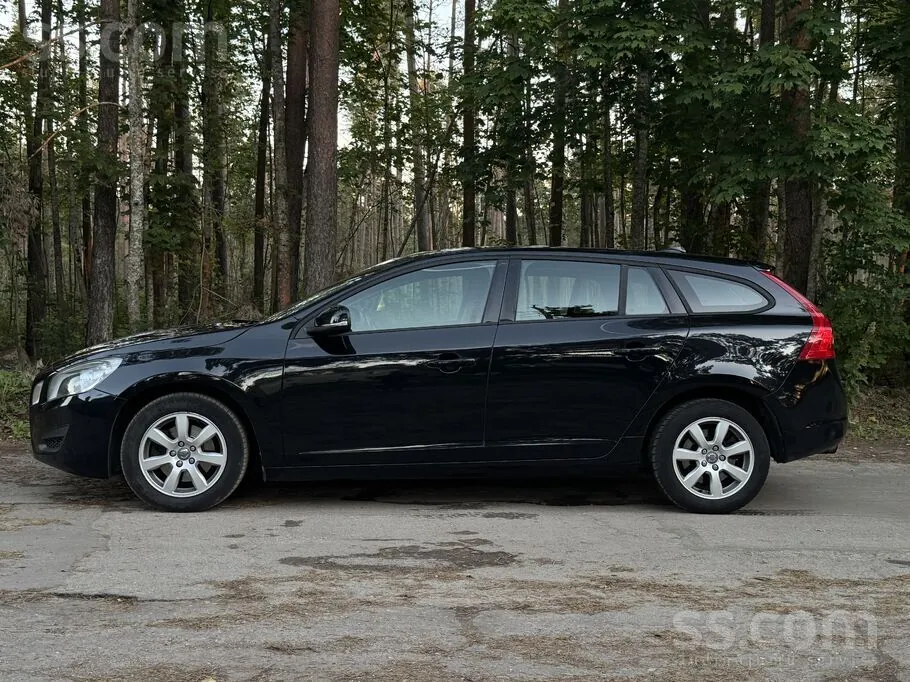 Volvo V60 2012 photo 5